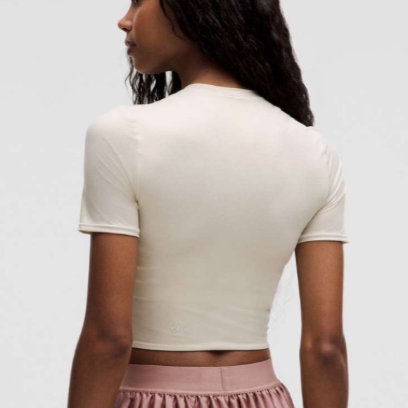 Lululemon Wundermost Ultra-Soft Nulu crewneck cropped t-shirt - shine - Picture 2 of 13